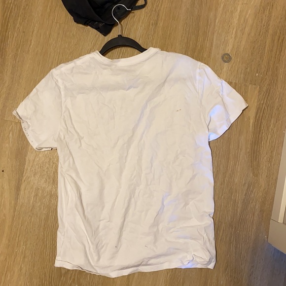 Guess White Tee - Picture 2 of 3